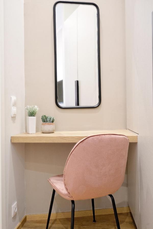The Flirty Athens Apartment Екстер'єр фото