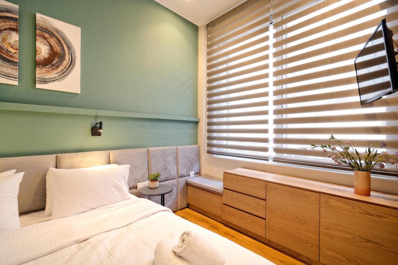 The Flirty Athens Apartment Екстер'єр фото