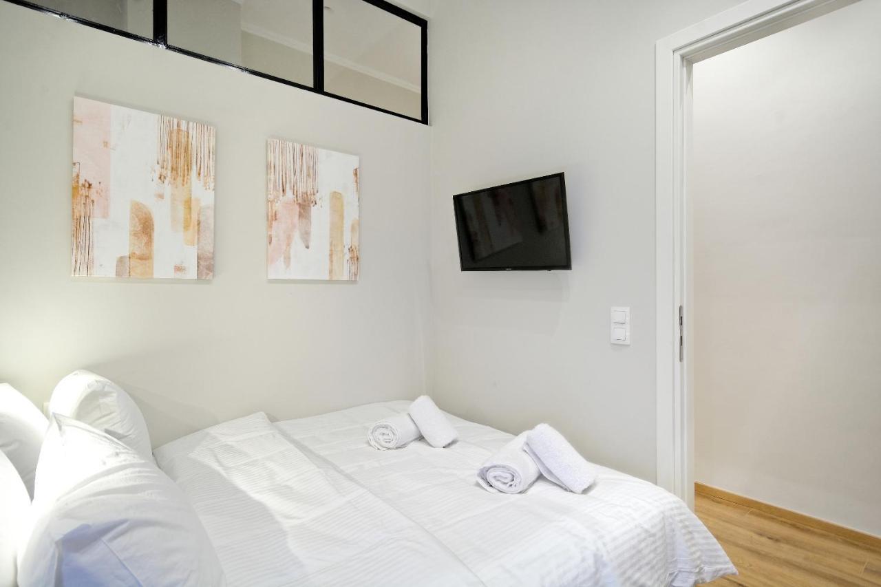 The Flirty Athens Apartment Екстер'єр фото