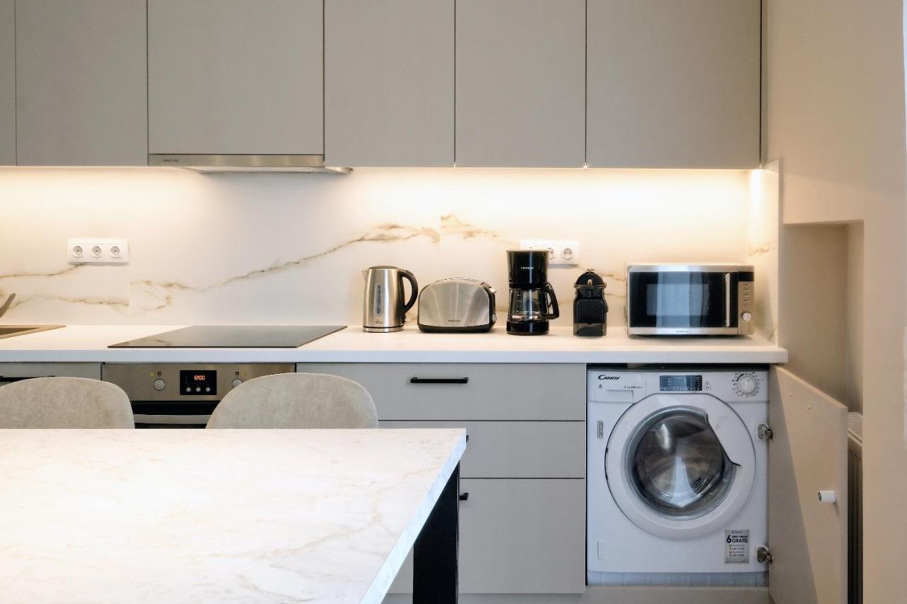 The Flirty Athens Apartment Екстер'єр фото