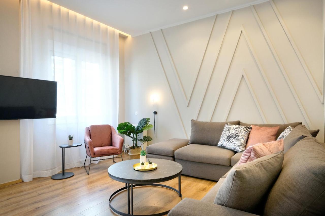 The Flirty Athens Apartment Екстер'єр фото